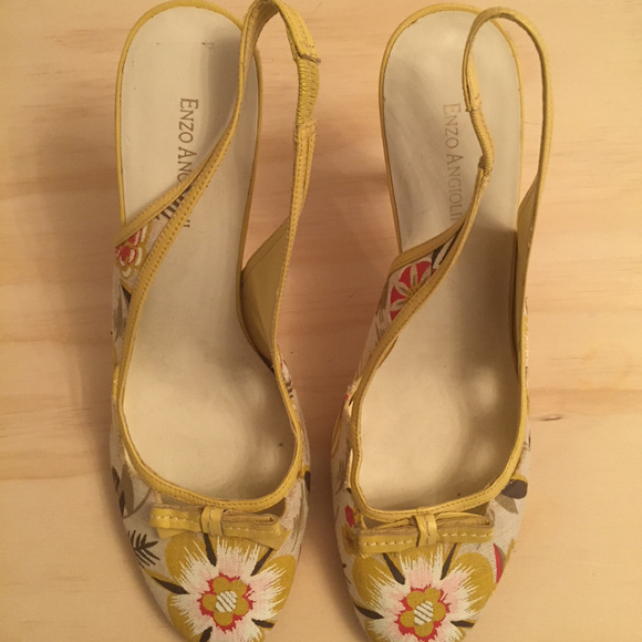 Franco Sarto Shoes - Franco Sarto floral heels